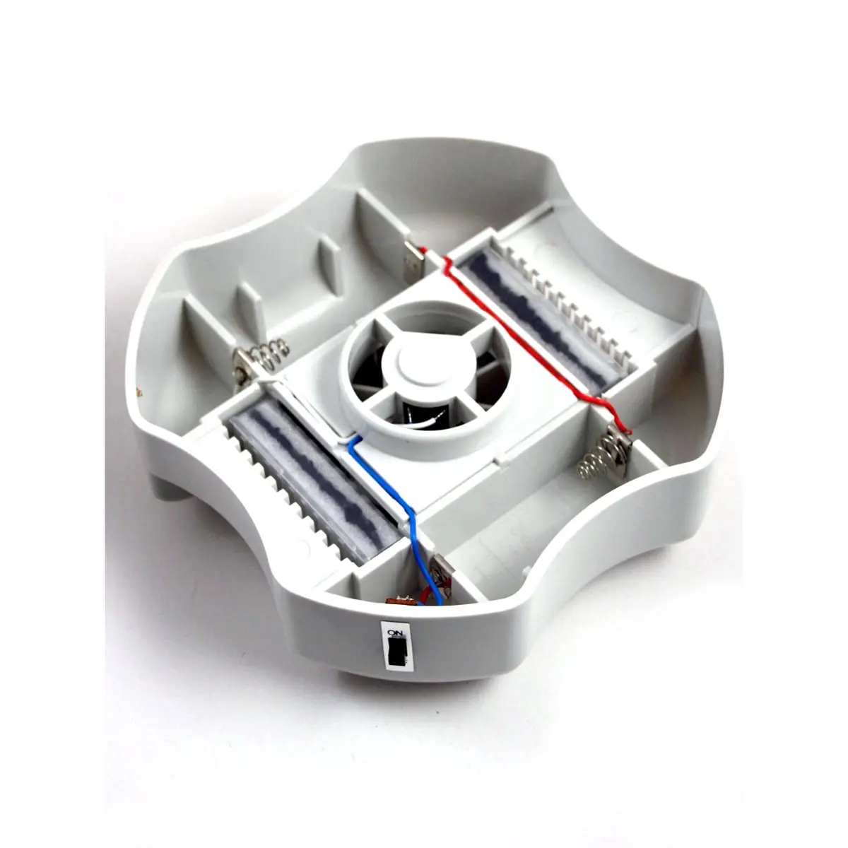 Rauchfreier Aschenbecher mit Aktivkohlefilterung