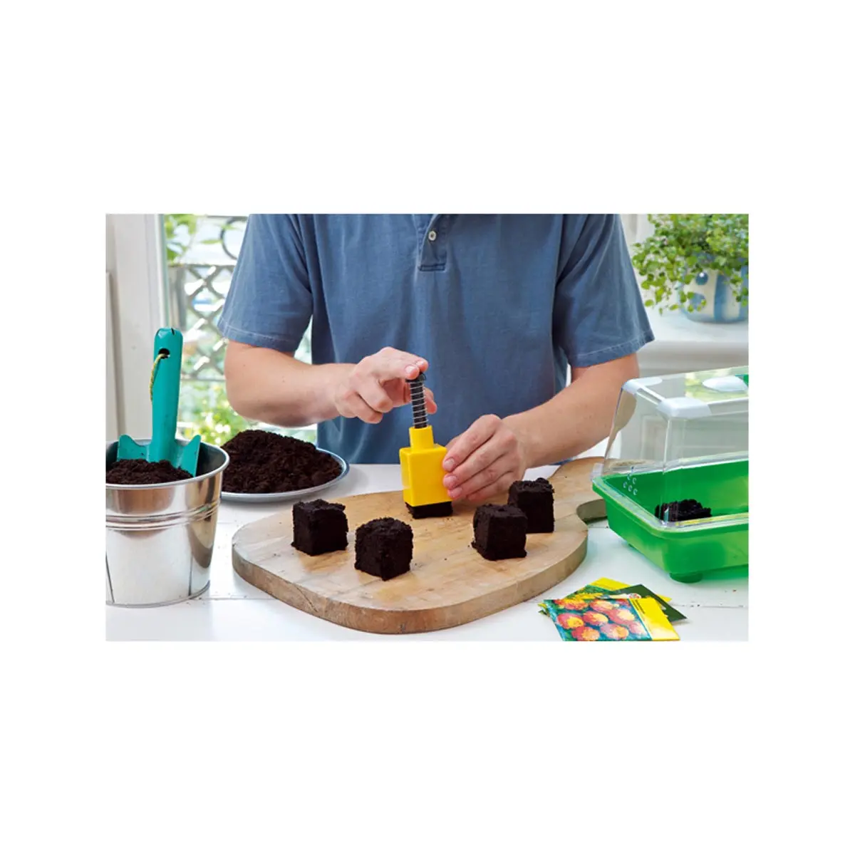 Erdpresse, 4 x 4 x 5 cm